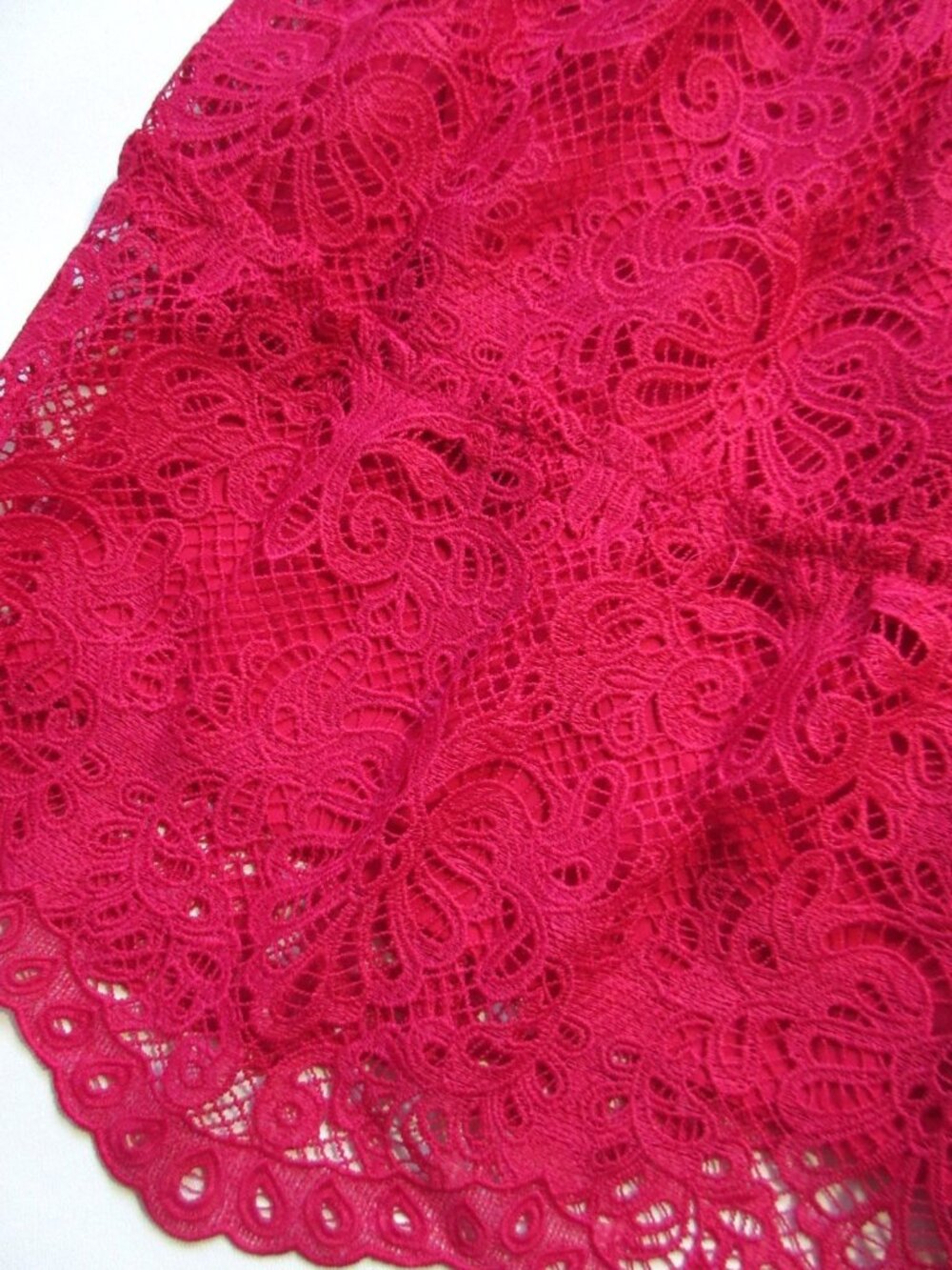NWT Hill House Ellie Nap in Cerise Red Lace Smocked Midi Dress S - Picture 7 of 8